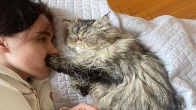 Aurora Ramazzotti e la sua gatta Saba Miao Aurora e Saba Miao