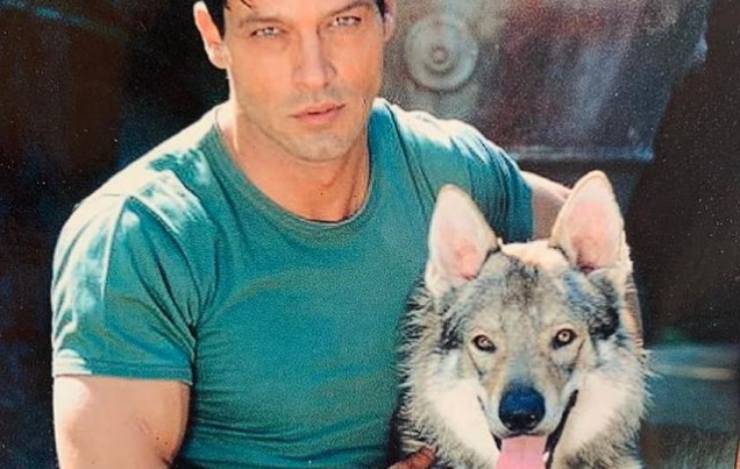 Gabriel e il cane Aragon (Foto Instagram)