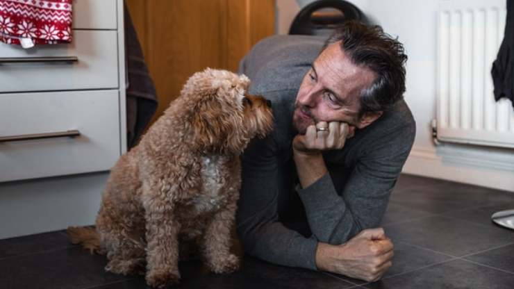 effetti voce uomo sul cane