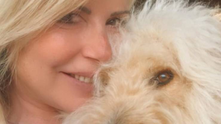 chi è Nanà, il cane di Monica Leofreddi Monica Leofreddi e il suo cane
