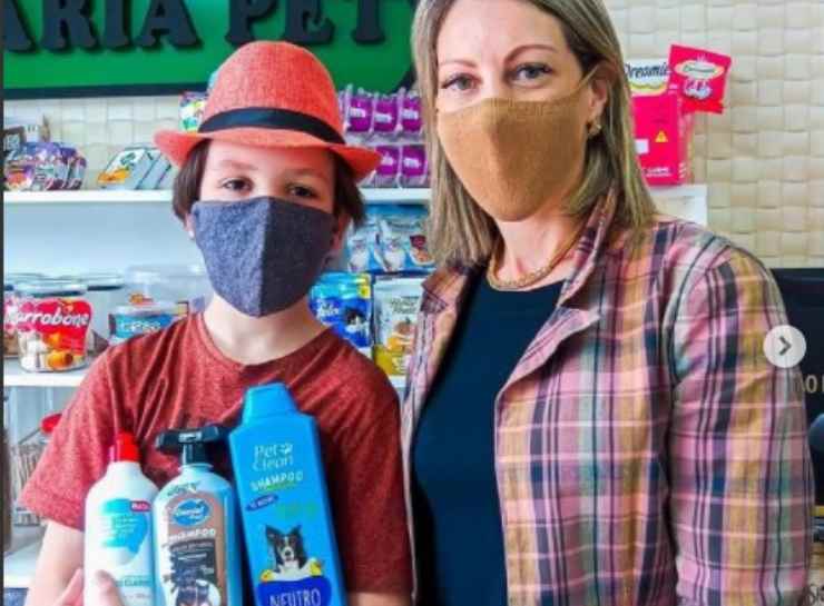 Thiago e una commerciante