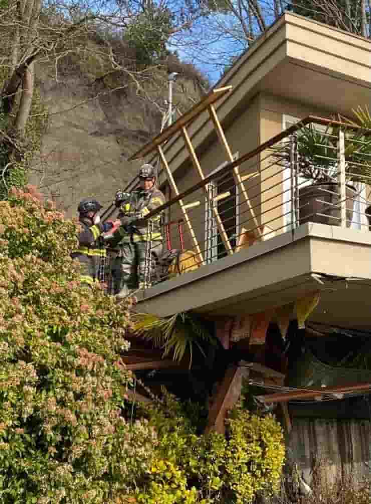 Crollo casa Seattle (Screen video)