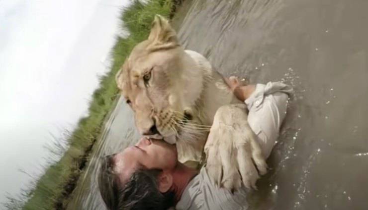 kevin richardson leoni
