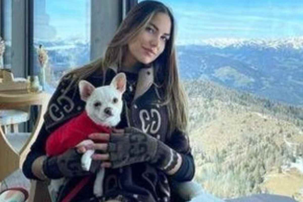 Pamela Genini e il suo Chihuahua
